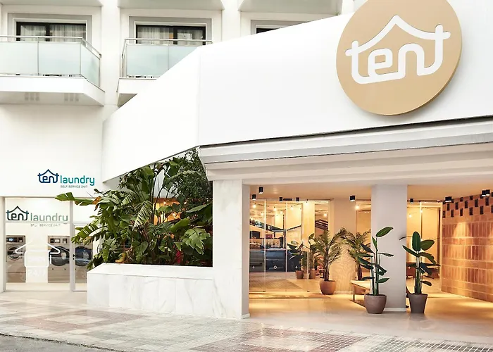 Tent ホテル トレモリノス